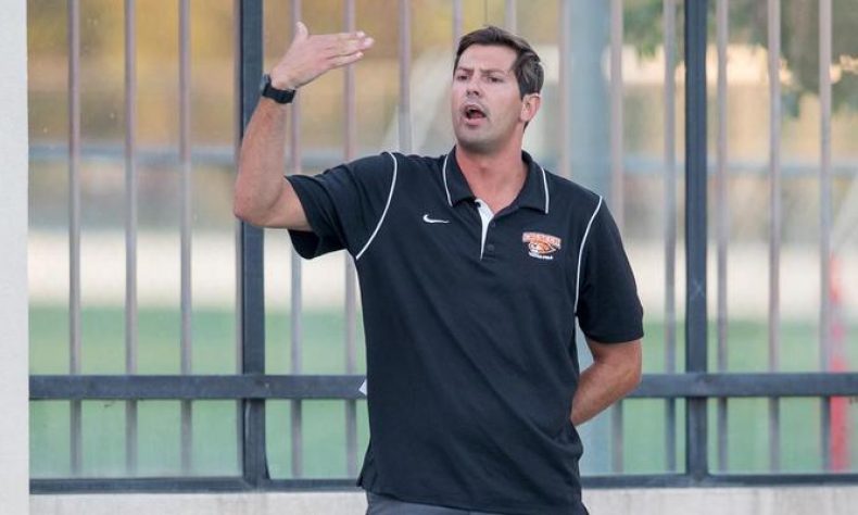 Bonafede Named ACWPC Division III Coach of the Year